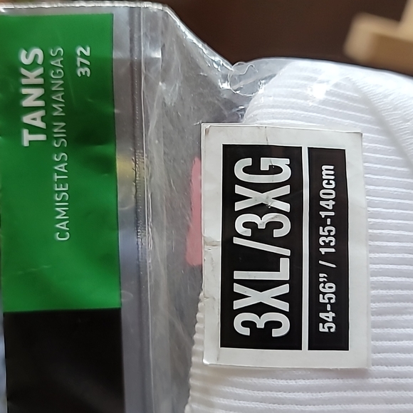 Hanes tagless tanks - Picture 5 of 8